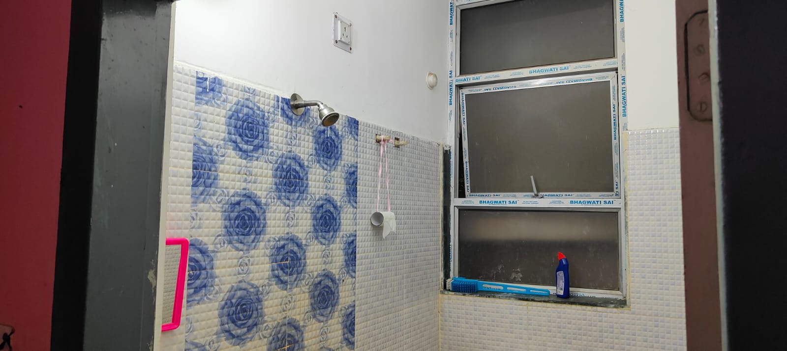 Semi Furnished 3bhk in Ganesh Mandir Road, Jyoti Nagar, Noonmati, Guwahati, Assam, India for Rent